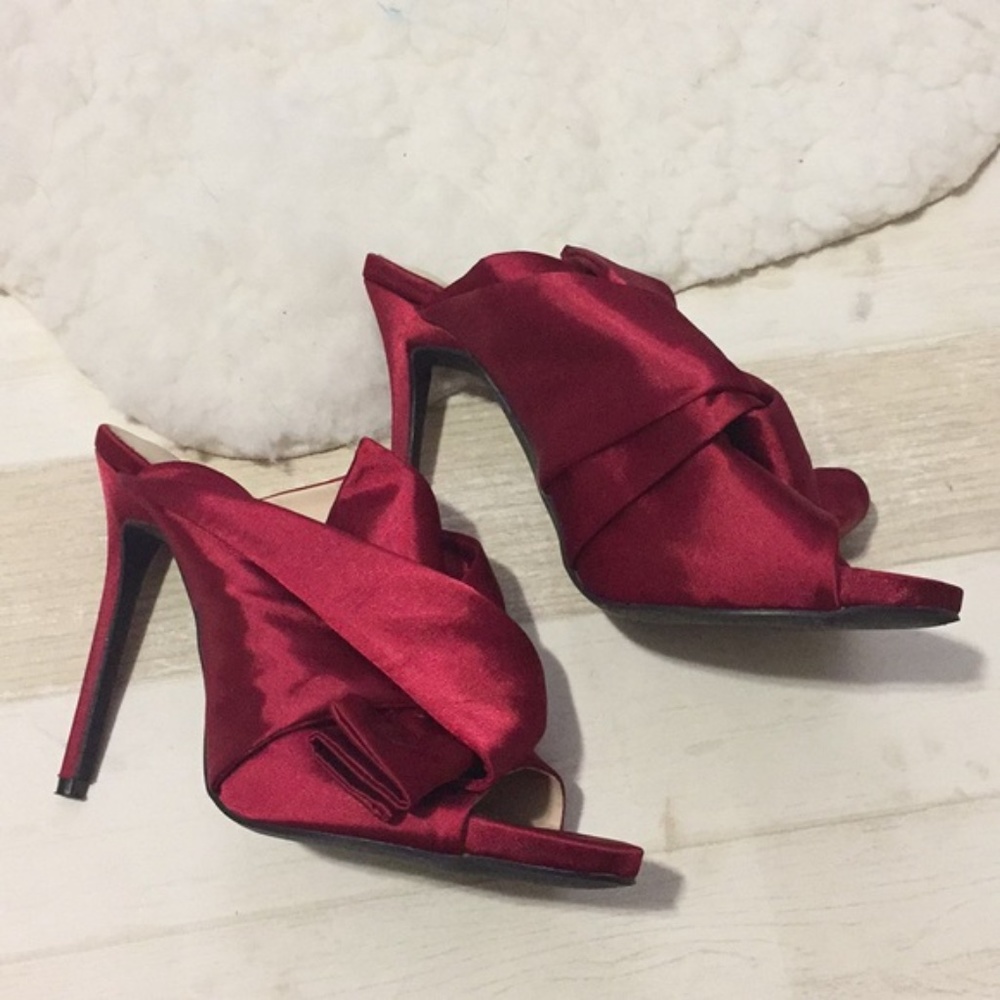 Knot red high heeled mules sandals - Picture 4 of 5